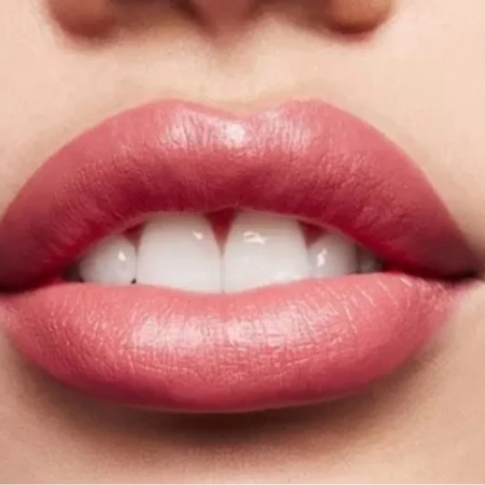 MAC Cosmetics Limited Edit. Hypnotizing Matte Lipstick - For My Next Trick